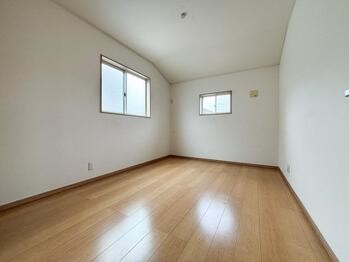 detached 東京都立川市錦町２丁目6-2 ステラNKビル1F