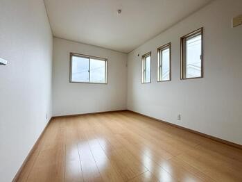 detached 東京都立川市錦町２丁目6-2 ステラNKビル1F