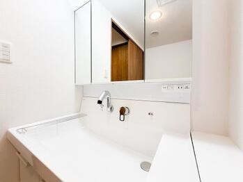 apartment 東京都立川市錦町２丁目6-2 ステラNKビル1F