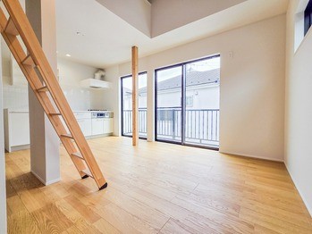detached 東京都立川市錦町２丁目6-2 ステラNKビル1F