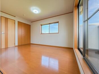 detached 東京都立川市錦町２丁目6-2 ステラNKビル1F