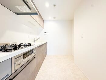 apartment 東京都立川市錦町２丁目6-2 ステラNKビル1F