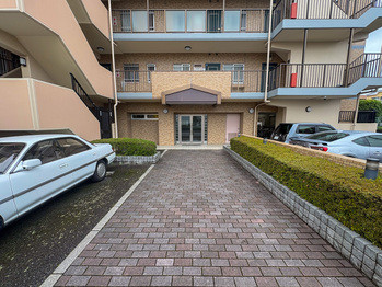 apartment 東京都立川市錦町２丁目6-2 ステラNKビル1F