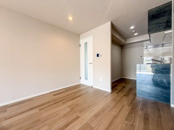 apartment 東京都立川市錦町２丁目6-2 ステラNKビル1F