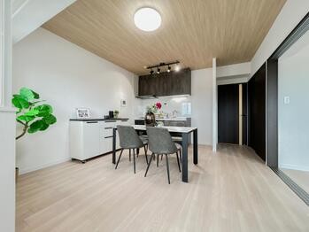 apartment 東京都立川市錦町２丁目6-2 ステラNKビル1F