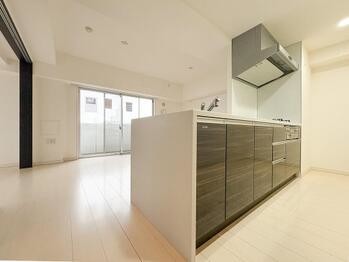 apartment 東京都立川市錦町２丁目6-2 ステラNKビル1F