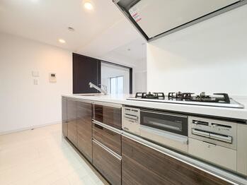 apartment 東京都立川市錦町２丁目6-2 ステラNKビル1F