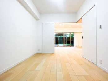 apartment 東京都立川市錦町２丁目6-2 ステラNKビル1F