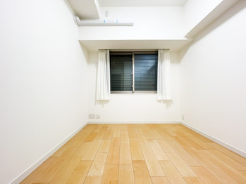 apartment 東京都立川市錦町２丁目6-2 ステラNKビル1F