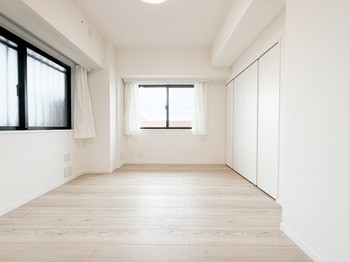 apartment 東京都立川市錦町２丁目6-2 ステラNKビル1F