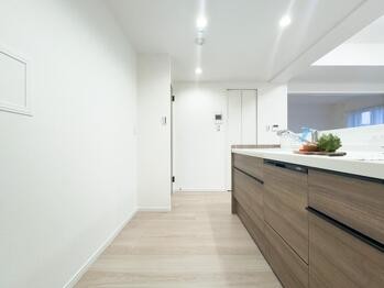 apartment 東京都立川市錦町２丁目6-2 ステラNKビル1F