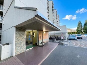 apartment 東京都立川市錦町２丁目6-2 ステラNKビル1F