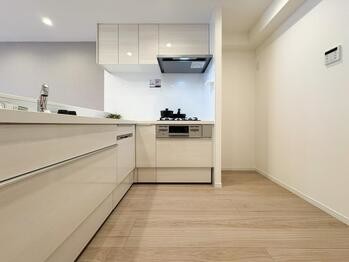 apartment 東京都立川市錦町２丁目6-2 ステラNKビル1F