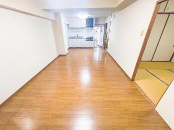 apartment 東京都立川市錦町２丁目6-2 ステラNKビル1F