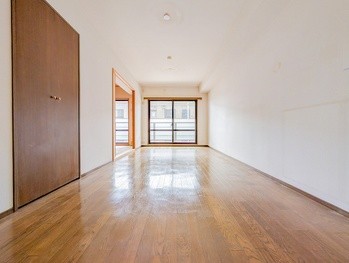 apartment 東京都立川市錦町２丁目6-2 ステラNKビル1F