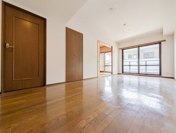 apartment 東京都立川市錦町２丁目6-2 ステラNKビル1F