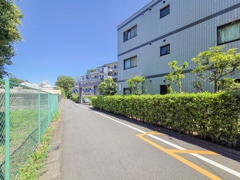 apartment 東京都立川市錦町２丁目6-2 ステラNKビル1F