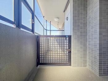 apartment 東京都立川市錦町２丁目6-2 ステラNKビル1F