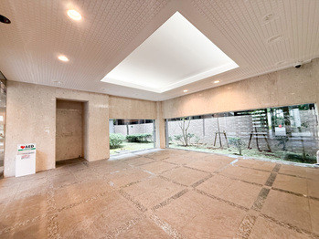 apartment 東京都立川市錦町２丁目6-2 ステラNKビル1F