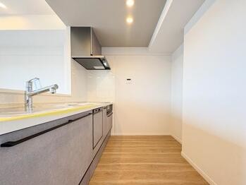 apartment 東京都立川市錦町２丁目6-2 ステラNKビル1F