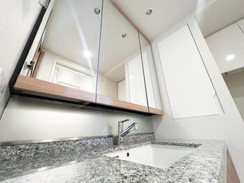 apartment 東京都立川市錦町２丁目6-2 ステラNKビル1F