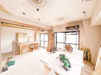 apartment 東京都立川市錦町２丁目6-2 ステラNKビル1F