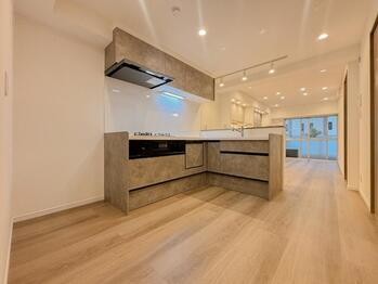 apartment 東京都立川市錦町２丁目6-2 ステラNKビル1F