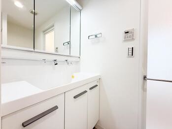 apartment 東京都立川市錦町２丁目6-2 ステラNKビル1F