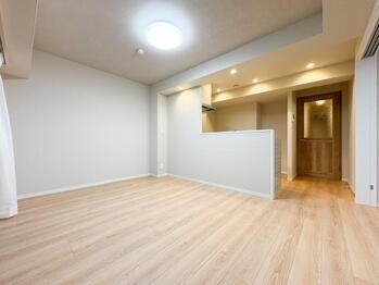 apartment 東京都立川市錦町２丁目6-2 ステラNKビル1F