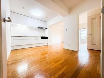 apartment 東京都立川市錦町２丁目6-2 ステラNKビル1F