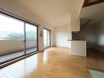 apartment 東京都立川市錦町２丁目6-2 ステラNKビル1F