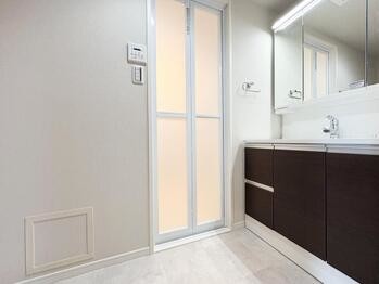 apartment 東京都立川市錦町２丁目6-2 ステラNKビル1F