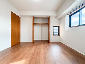 apartment 東京都立川市錦町２丁目6-2 ステラNKビル1F