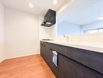 apartment 東京都立川市錦町２丁目6-2 ステラNKビル1F