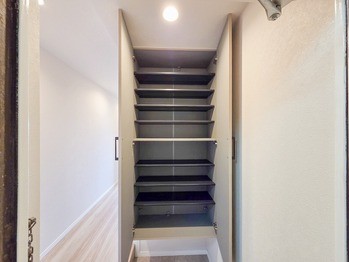 apartment 東京都立川市錦町２丁目6-2 ステラNKビル1F