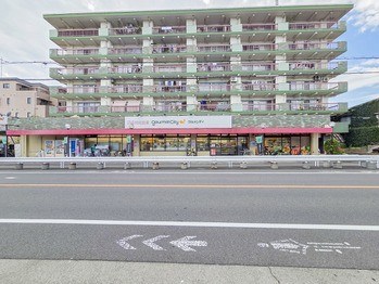 apartment 東京都立川市錦町２丁目6-2 ステラNKビル1F