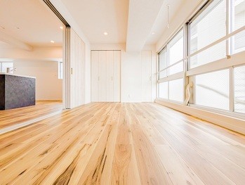 apartment 東京都立川市錦町２丁目6-2 ステラNKビル1F