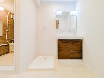 apartment 東京都立川市錦町２丁目6-2 ステラNKビル1F