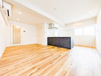 apartment 東京都立川市錦町２丁目6-2 ステラNKビル1F