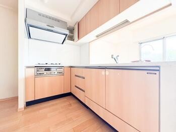 apartment 東京都立川市錦町２丁目6-2 ステラNKビル1F