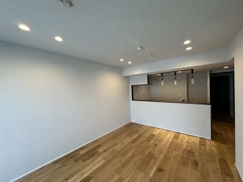 apartment 神奈川県海老名市中央２丁目４－８　ニコービル１階
