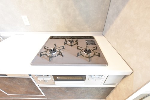 apartment 神奈川県海老名市中央２丁目４－８　ニコービル１階