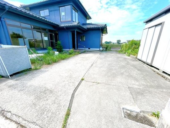 detached 富山県砺波市木下
地図を見る