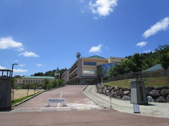 detached 富山県小矢部市石動町
地図を見る