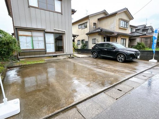 detached 富山県砺波市秋元
地図を見る