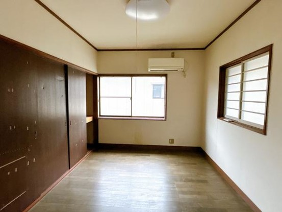 detached 富山県砺波市秋元
地図を見る