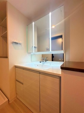 apartment 東京都町田市中町１丁目1-16 東京建物町田ビル7F