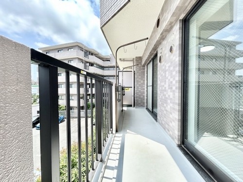 apartment 神奈川県横浜市栄区笠間３丁目44-1 メゾングランディオーズ1F