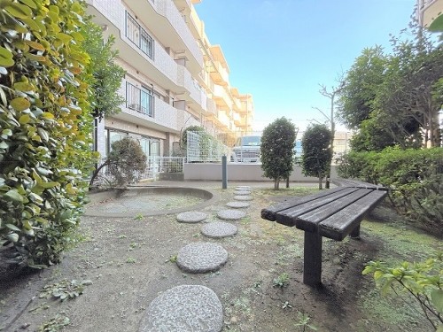 apartment 神奈川県横浜市栄区笠間３丁目44-1 メゾングランディオーズ1F