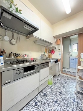 apartment 神奈川県横浜市栄区笠間３丁目44-1 メゾングランディオーズ1F
